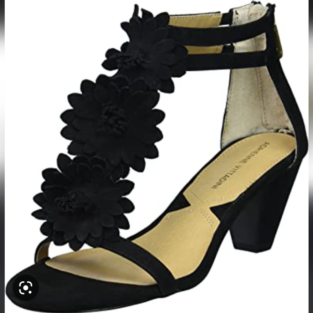 Adrienne Vittadini Flower Sandals